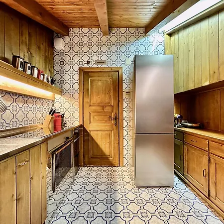 Apartment Beautiful 3 Bedroom New Flat In Cortina d'Ampezzo