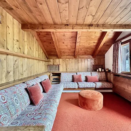 Beautiful 3 Bedroom New Flat In Cortina d'Ampezzo